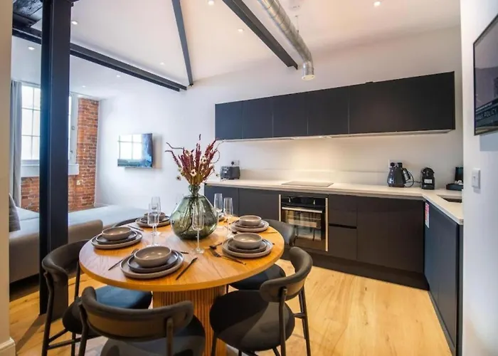 Hive By The Heim Residences
